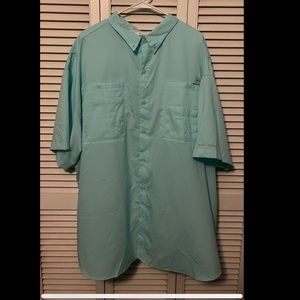 Columbia fishing shirt